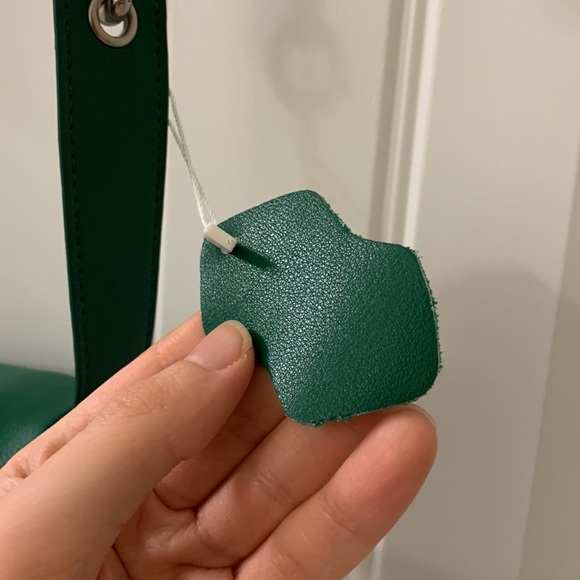 Green Dumpling / Cloud Fanny Pack - Picture 7 of 17